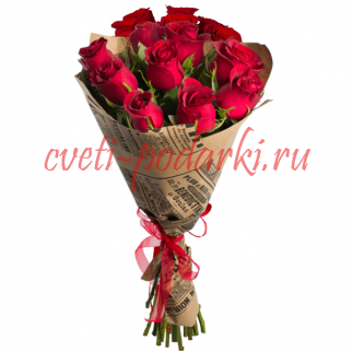Букет из 15 красных  роз в крафте фото 1038